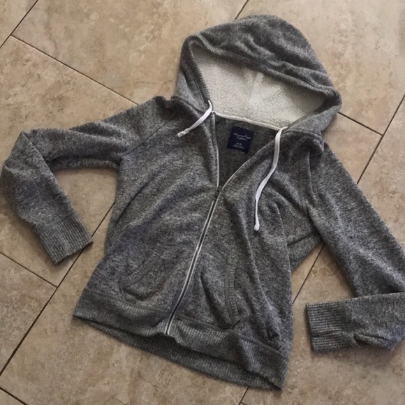 American Eagle Outfitters Sweaters - American Eagle Sweater